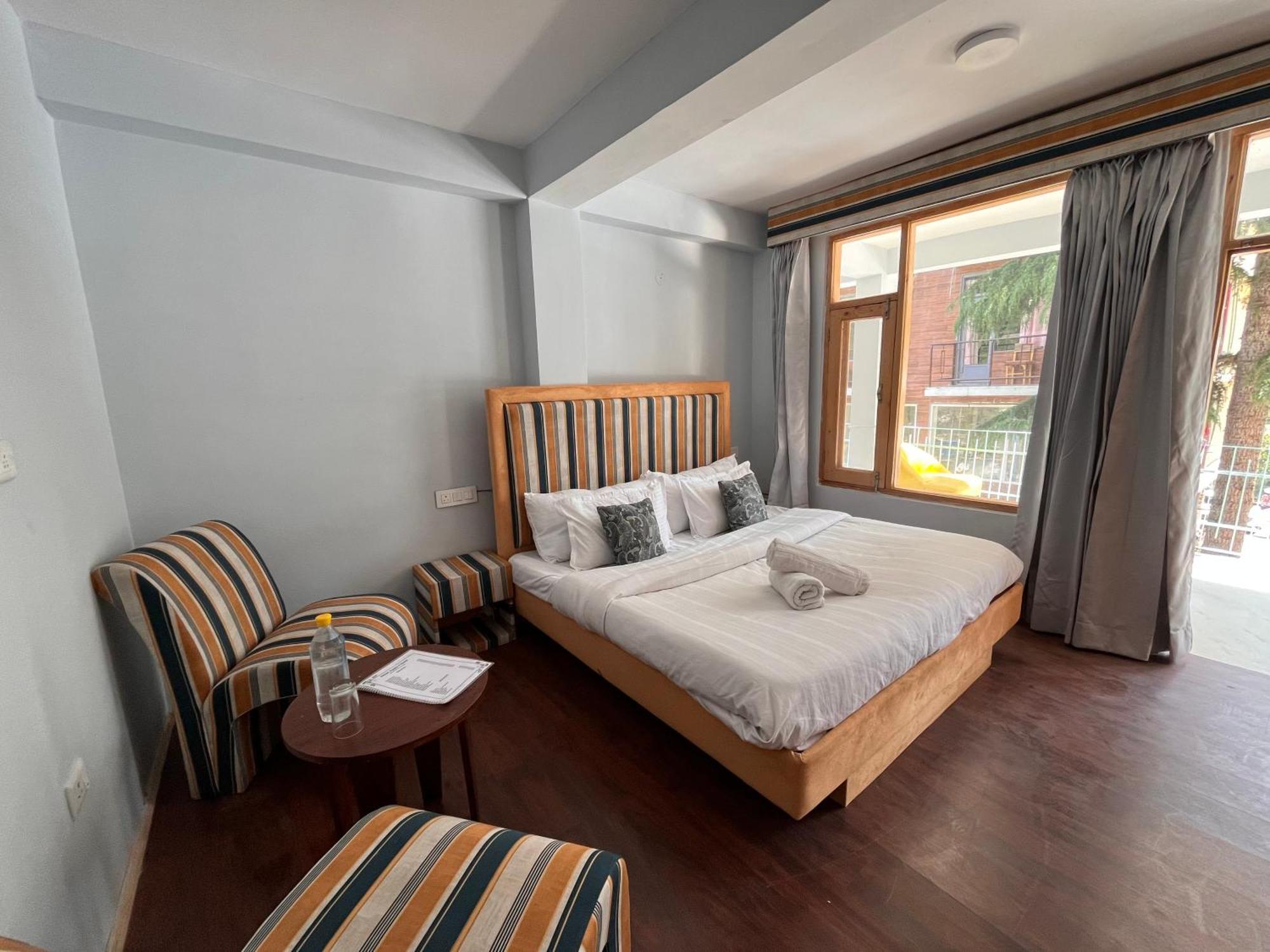 Hotel English Rose, #Personal Parking, #Petfriendly, #Garden, #Bonfire Under The Stars 마날리 외부 사진