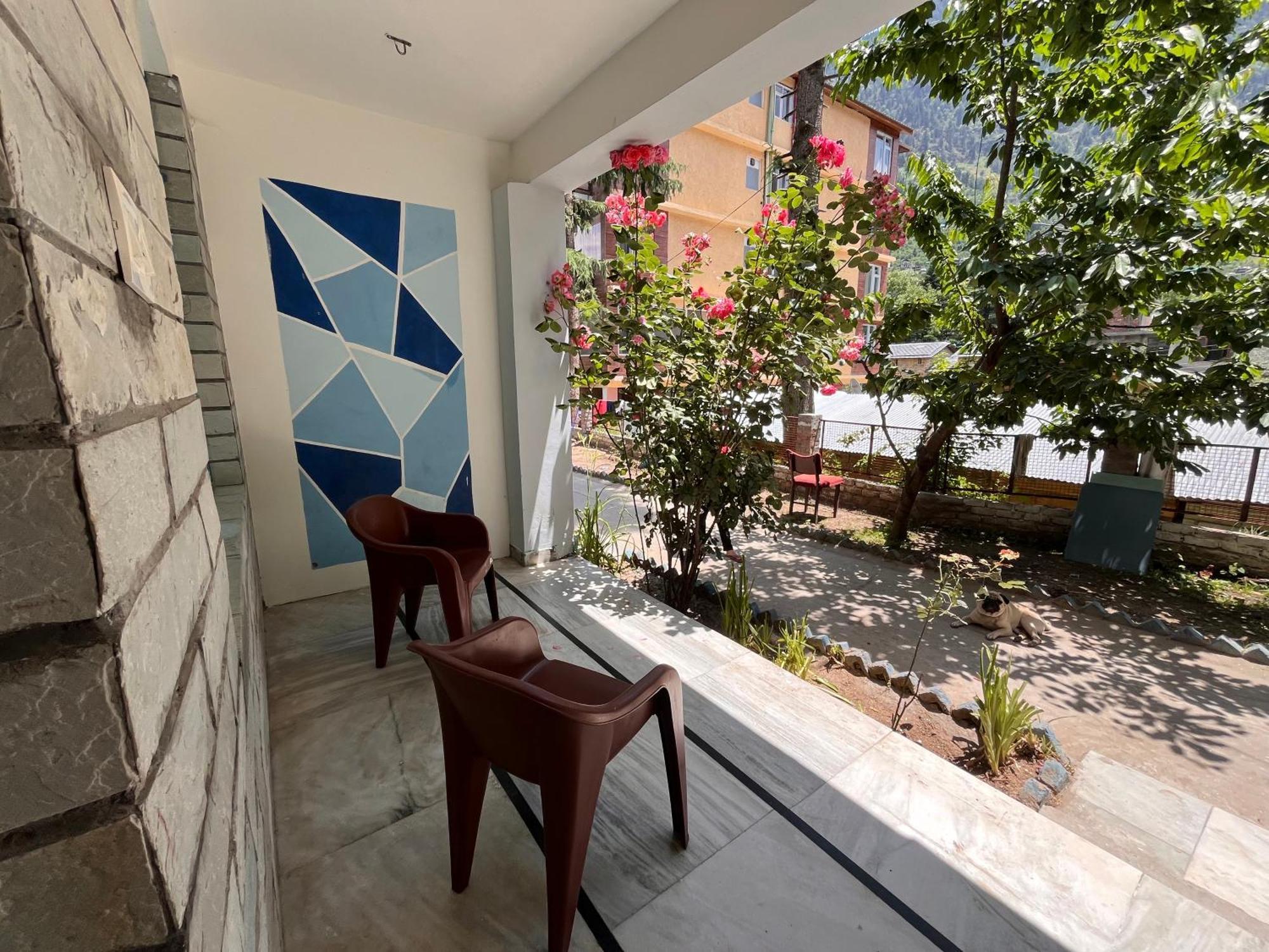 Hotel English Rose, #Personal Parking, #Petfriendly, #Garden, #Bonfire Under The Stars 마날리 외부 사진