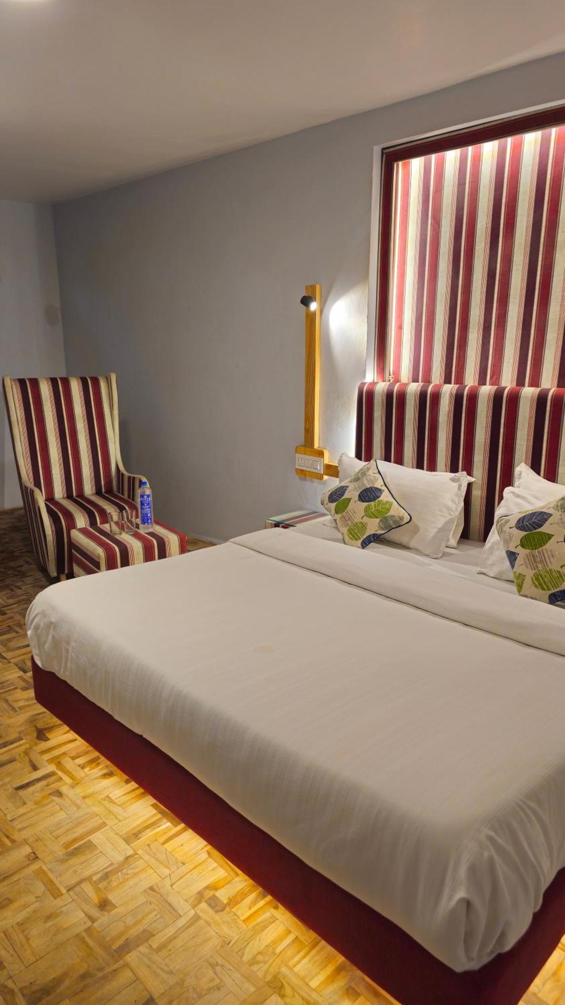 Hotel English Rose, #Personal Parking, #Petfriendly, #Garden, #Bonfire Under The Stars 마날리 외부 사진