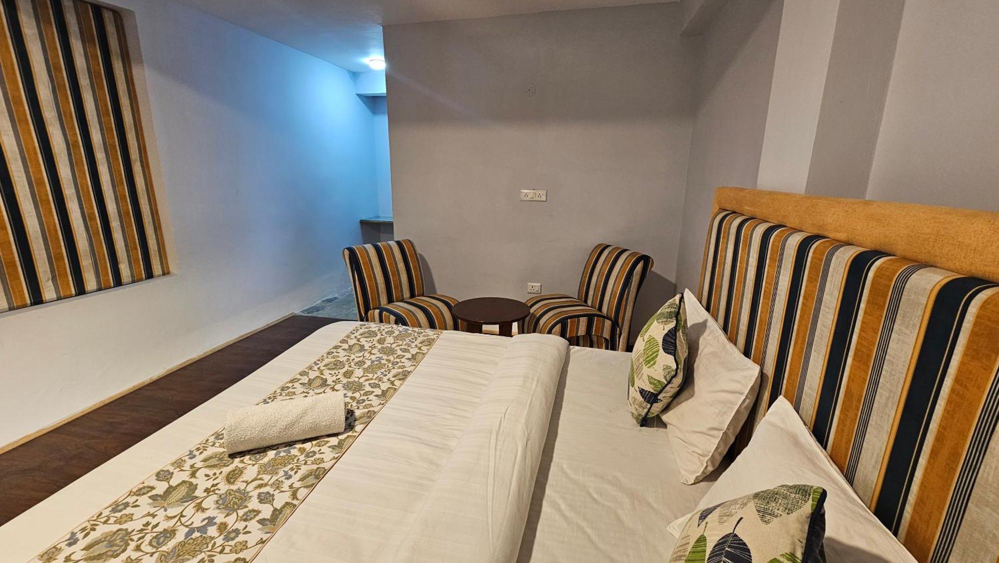 Hotel English Rose, #Personal Parking, #Petfriendly, #Garden, #Bonfire Under The Stars 마날리 외부 사진