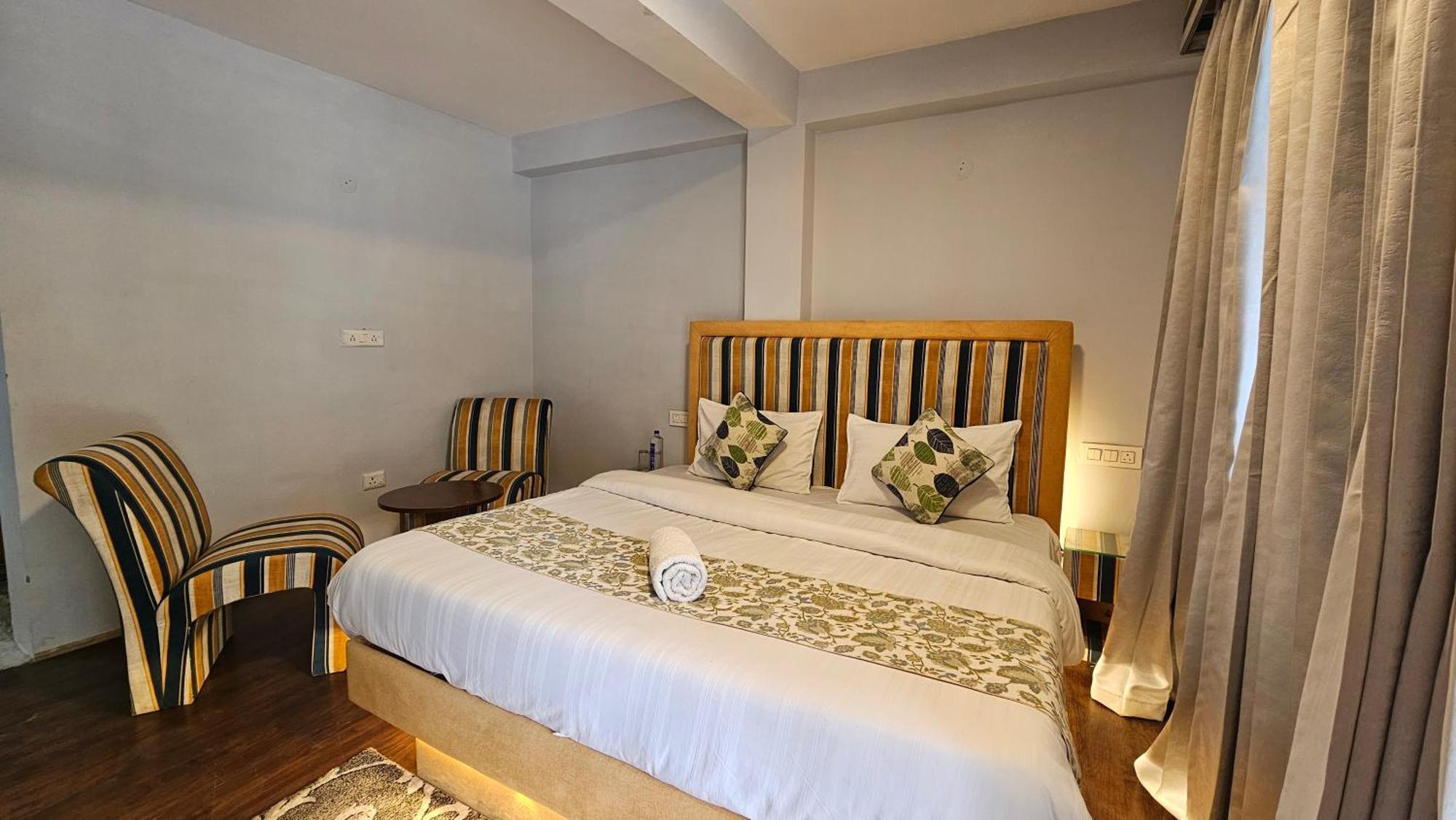 Hotel English Rose, #Personal Parking, #Petfriendly, #Garden, #Bonfire Under The Stars 마날리 외부 사진
